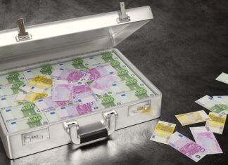 Calcul de l’indemnité de congés payés : maintien de salaire ou dixième ? Comment se fait le calcul et le choix de l'indemnité de congés payés entre la méthode du dixième et la méthode du maintien de salaire ?