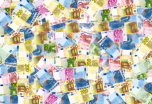 Définition et mécanismes du Quantitative Easing (QE) Le Quantitative Easing a pour but de résoudre les situations déflationnistes.