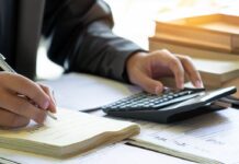 Comptabilisation des opérations d’achat et de vente de services La comptabilisation des achats et ventes de services comprend l'enregistrement des avances et acomptes, la facturation, et le règlement.