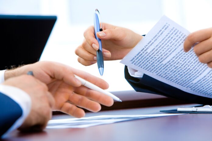 La période d'essai permet tant à l'employeur qu'au salarié de s'apprécier l'un l'autre afin de s'assurer une correspondance mutuelle. La période d'essai permet tant à l'employeur qu'au salarié de s'apprécier l'un l'autre afin de s'assurer une correspondance mutuelle.