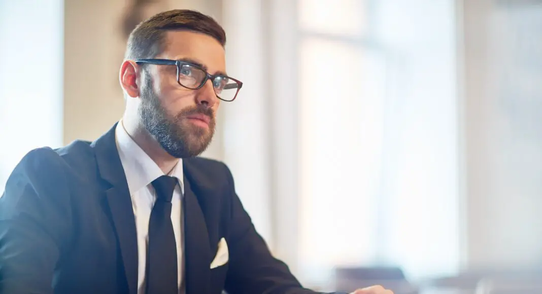 Naviguer dans le droit des affaires peut s'avérer ardu, et c'est là qu'un avocat spécialisé devient un atout inestimable.