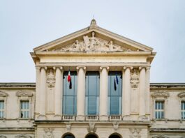 Procureur général près la Cour : pourquoi cette expression ? L'expression « procureur général près la Cour de cassation » soulève souvent des interrogations. Quelle en est l'explication ?