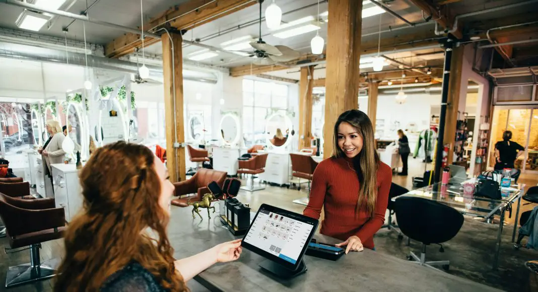 La vie d'une entreprise est rythmée par des obligations administratives, fiscales et sociales complexes.