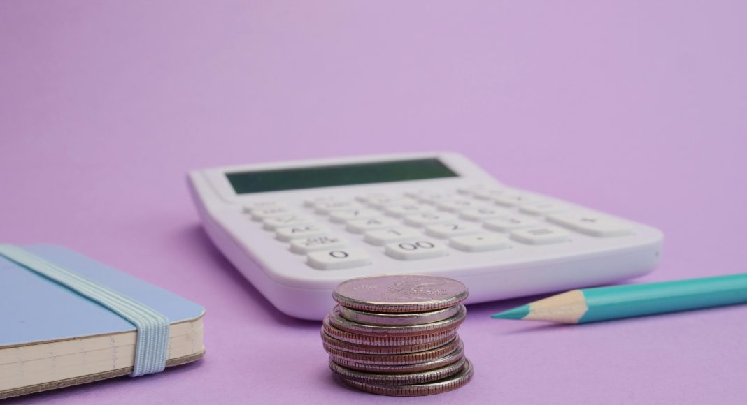 La gestion des documents reste un enjeu pour les entreprises françaises. Factures, devis, contrats et justificatifs s’accumulent rapidement.