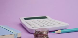 Optimisation des documents administratifs pour les petites entreprises françaises La gestion des documents reste un enjeu pour les entreprises françaises. Factures, devis, contrats et justificatifs s’accumulent rapidement.