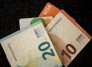 Gestion de la paie en entreprise : comment la simplifier ? La gestion de la paie est devenue un enjeu stratégique pour les entreprises, au-delà de sa dimension administrative.